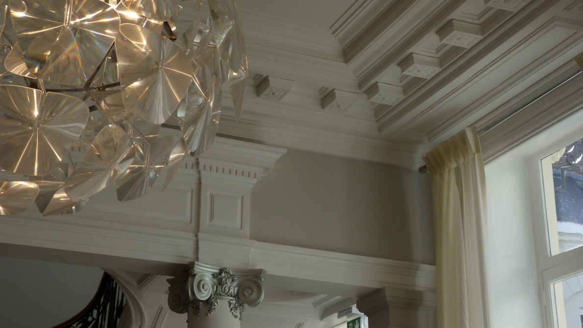 Plafond et corniche en staff